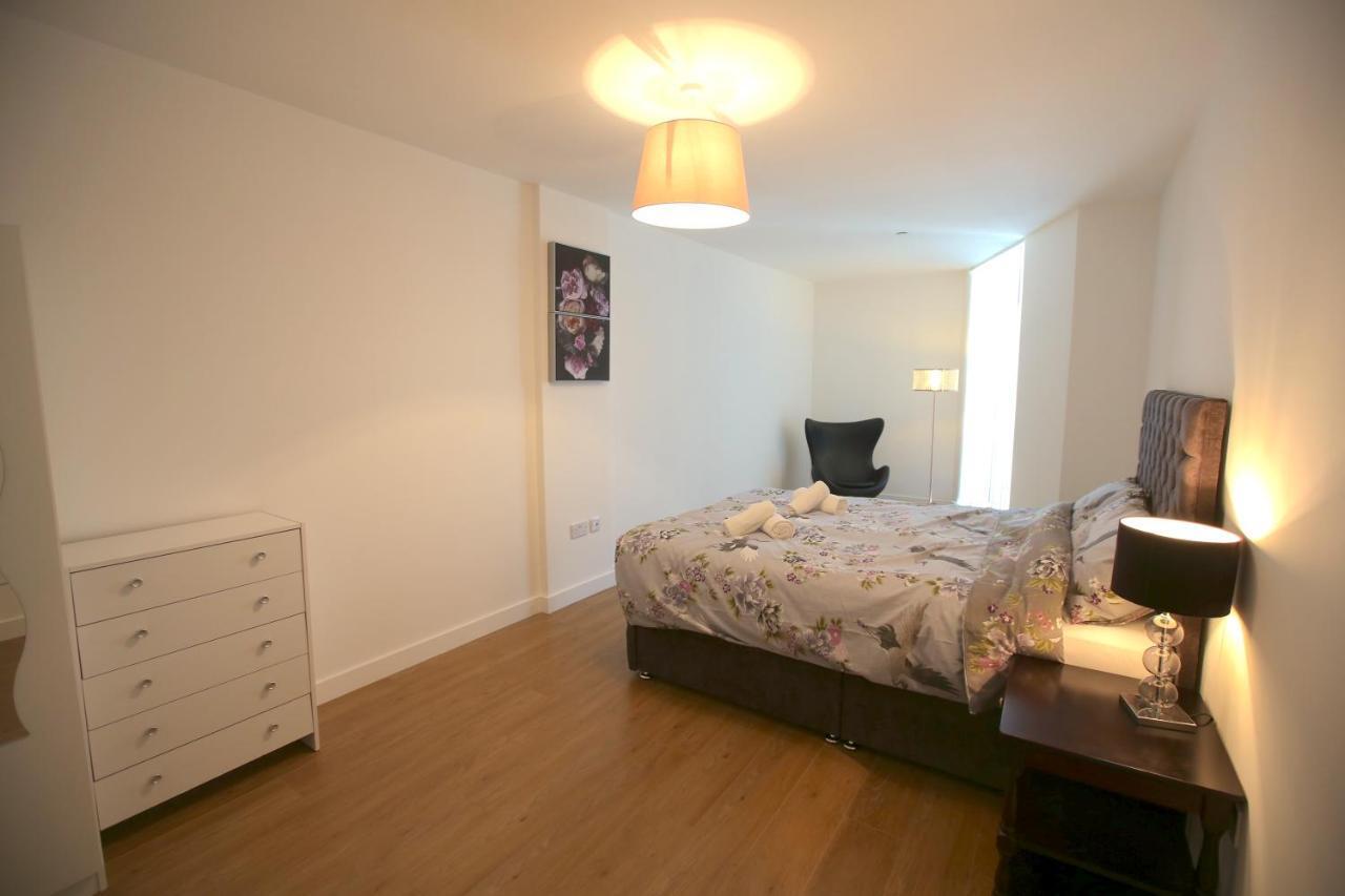 Infinity Apartments Bracknell Kültér fotó